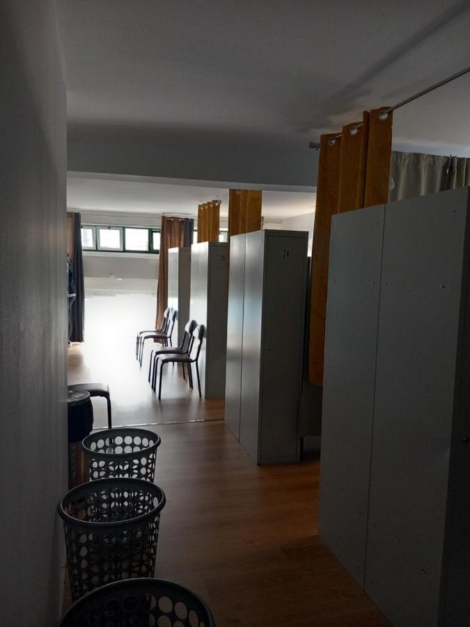Albergue Monterrey ซานติอาโก เด กอมโปสเตลา ภายนอก รูปภาพ